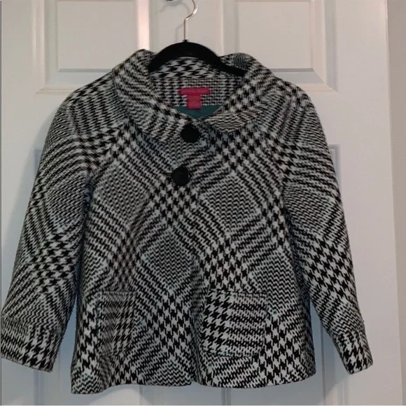 60’s style black and white Houndstooth swing coat size 4. Adorable! - Picture 1 of 5